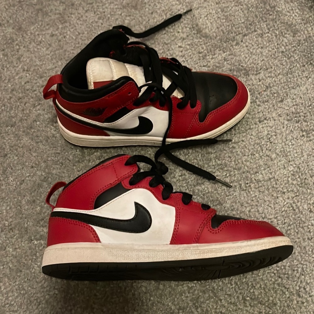 Nike size 2